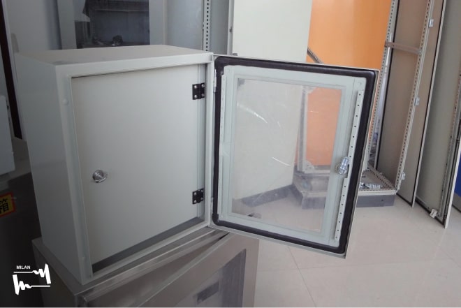 Electric panel of the glass door